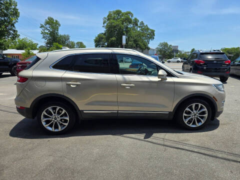2017 Lincoln MKC Select