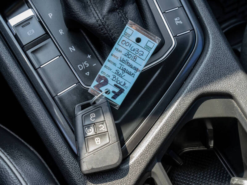 2018 Volkswagen Tiguan 2.0T SEL Premium