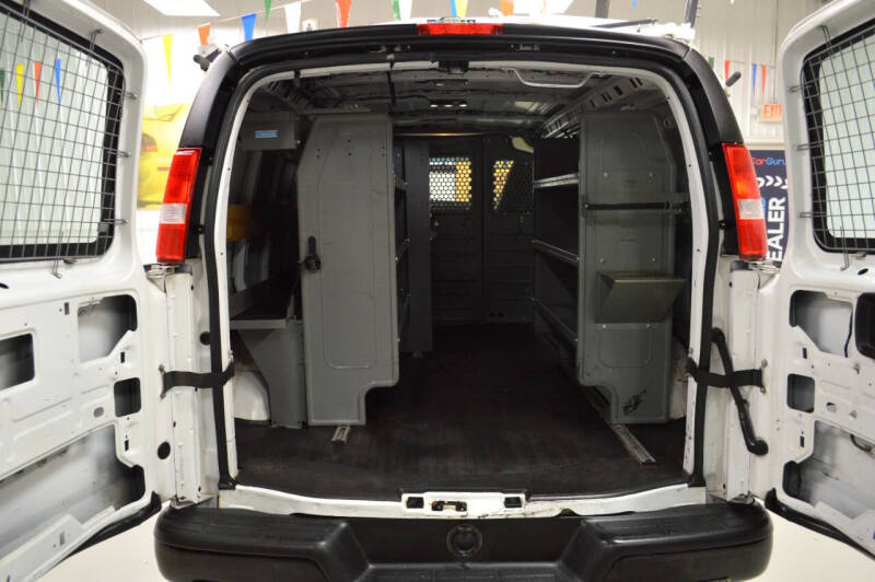 2016 Chevrolet Express 2500