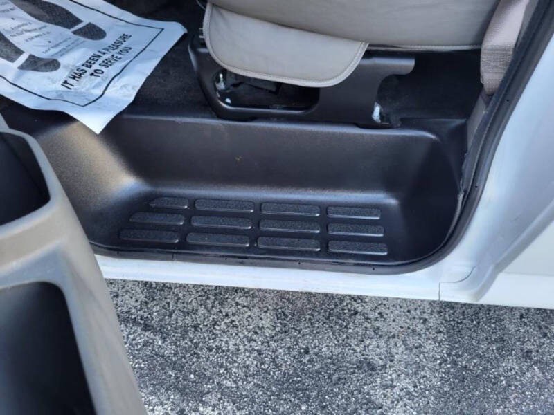 2018 Chevrolet Express LS 3500