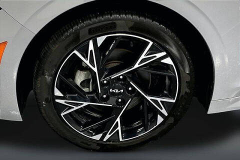 2025 Kia K5
