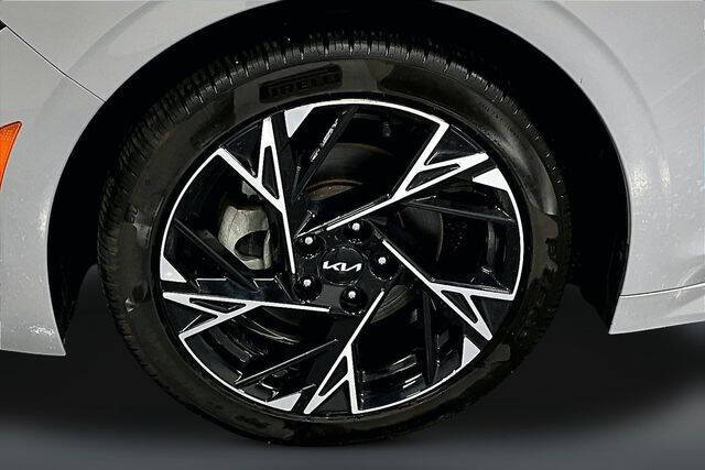 2025 Kia K5