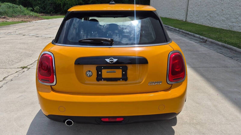 2016 MINI Hardtop 4 Door Cooper
