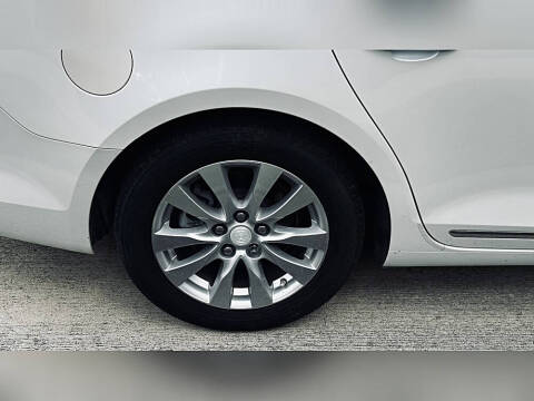 2017 Buick LaCrosse Essence