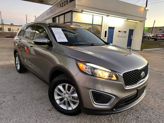 2017 Kia Sorento for sale at Jays Kars in Bryan TX