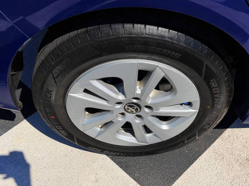 2016 Toyota Prius Two