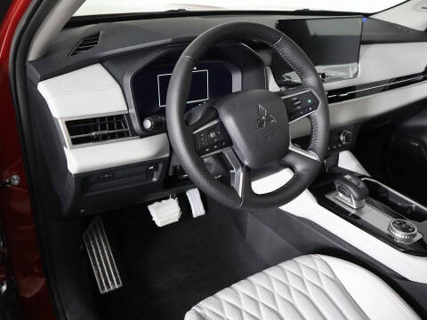 2025 Mitsubishi Outlander SEL