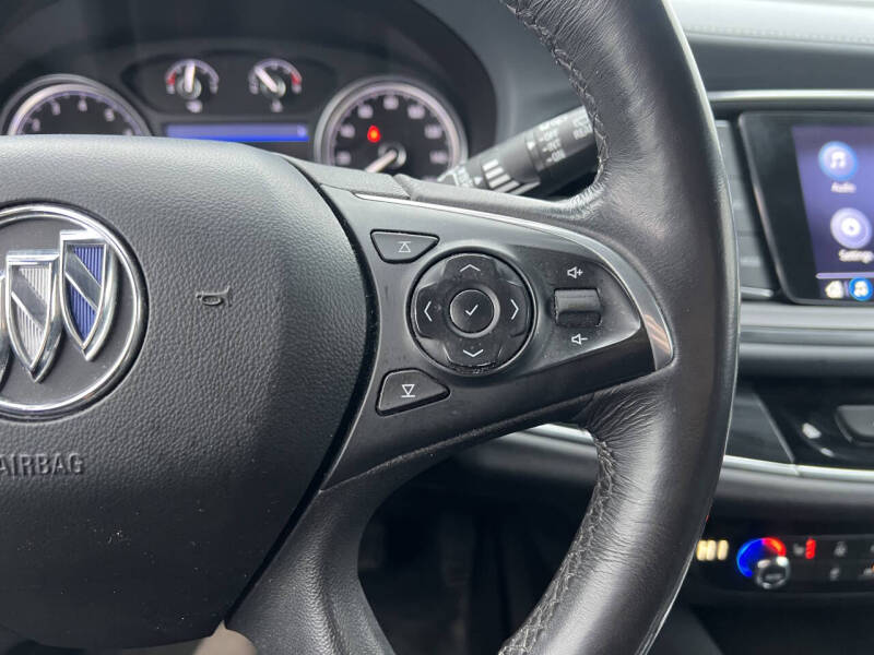 2020 Buick Enclave Essence