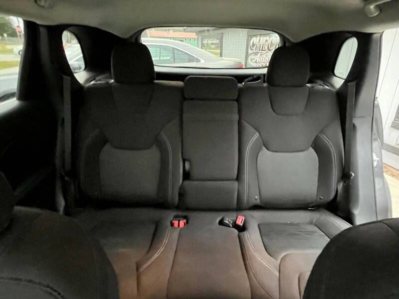 2019 Jeep Cherokee Upland