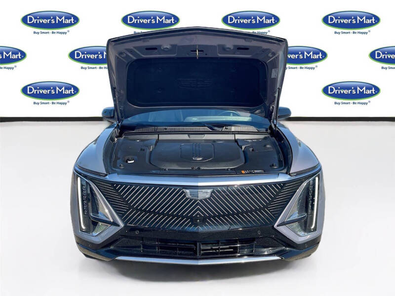 2024 Cadillac LYRIQ Tech