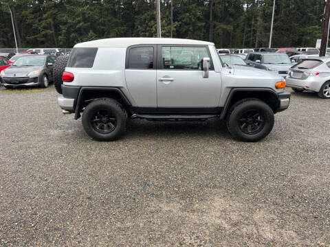 2007 Toyota FJ Cruiser for sale at MC AUTO LLC in Spanaway WA