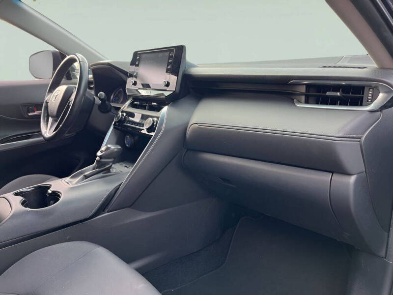 2021 Toyota Venza LE