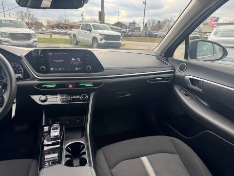 2023 Hyundai Sonata SE