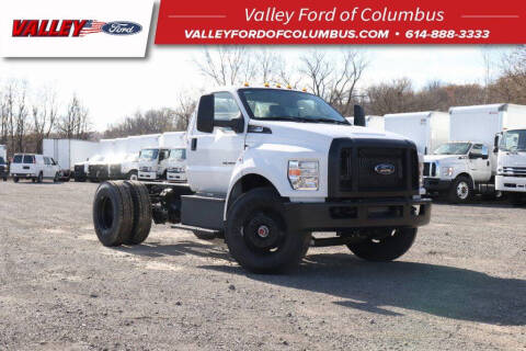 2025 Ford F-750 Super Duty