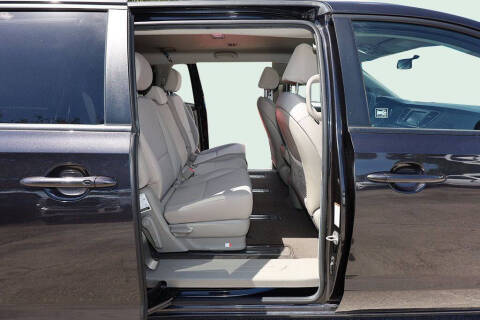 2021 Kia Sedona LX
