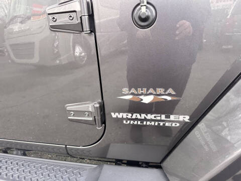 2016 Jeep Wrangler Unlimited Sahara