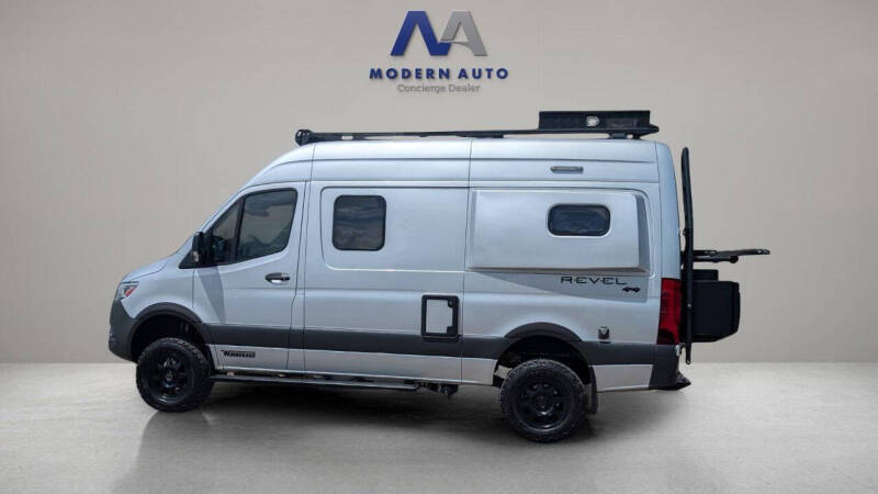 2022 Mercedes Sprinter Van Winnebago