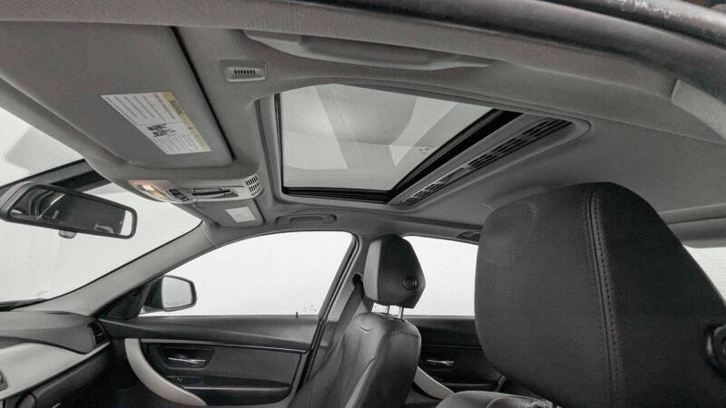 2016 BMW 3 Series 320i xDrive