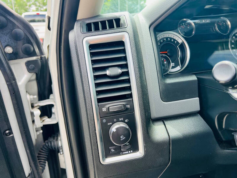 2018 RAM 1500 Big Horn