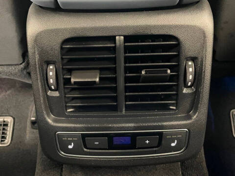 2022 Audi e-tron GT quattro Prestige