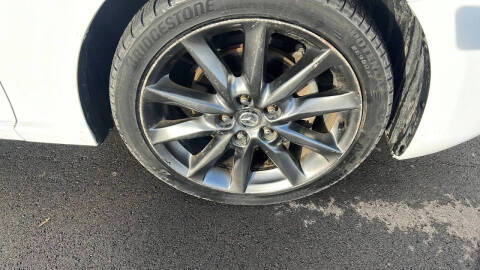 2018 Mazda MAZDA3 Touring