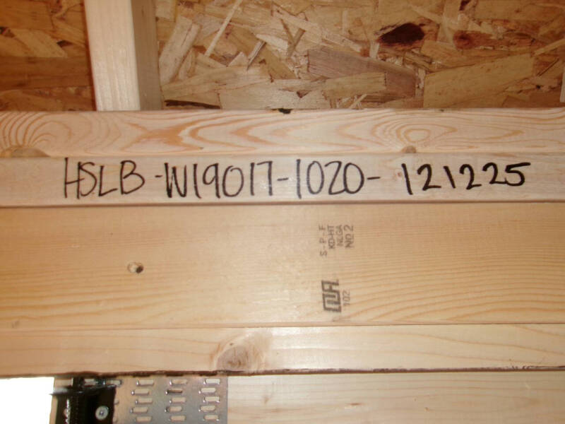 10 x 20 side  lofted barn