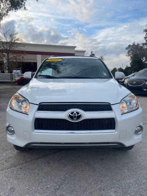 2011 Toyota RAV4 Limited photo 4