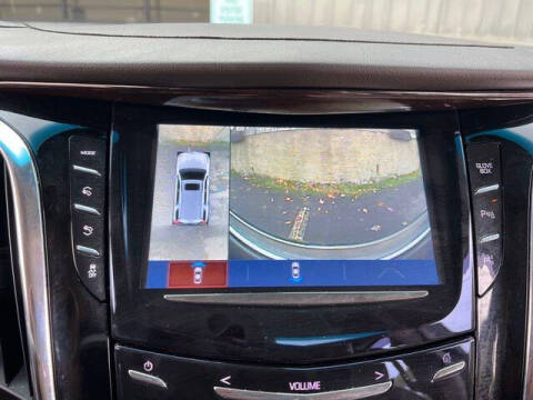 2017 Cadillac Escalade Standard