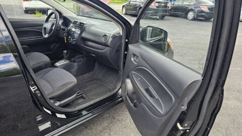 2017 Mitsubishi Mirage ES