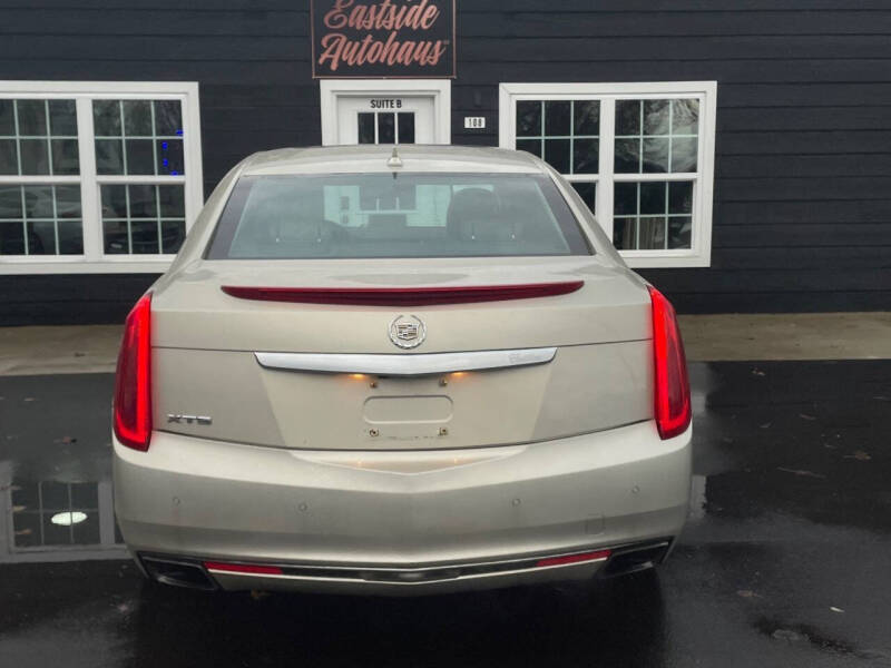 2013 Cadillac XTS Luxury Collection