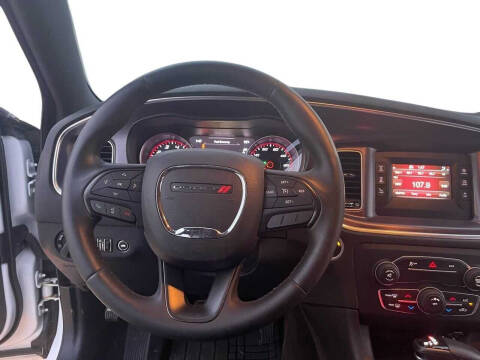 2015 Dodge Charger SE