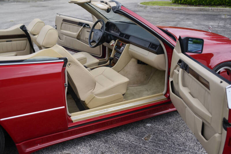 1995 Mercedes-Benz E-Class E 320
