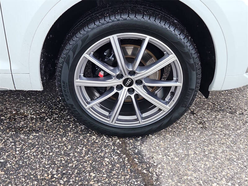 2022 Audi SQ5 Sportback 3.0T quattro Premium Plus