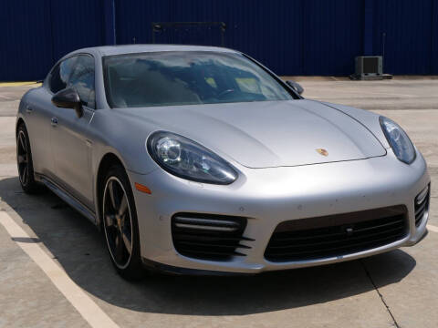 2016 Porsche Panamera GTS