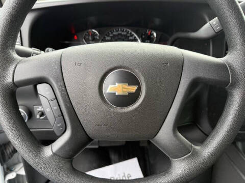 2024 Chevrolet Express 2500