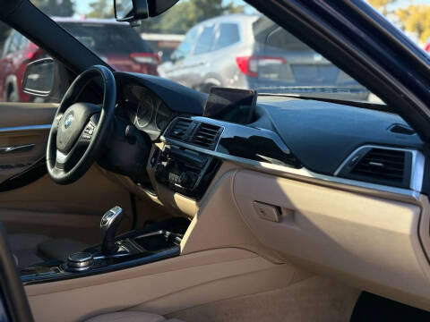 2016 BMW 3 Series 328i