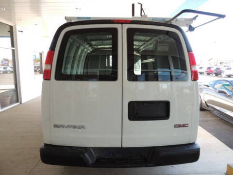 2023 GMC Savana 2500