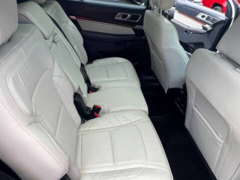 2018 Ford Explorer Platinum