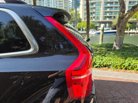 2018 Volvo XC90 T6 Momentum