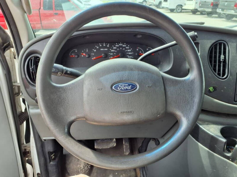 2008 Ford E-Series E-150