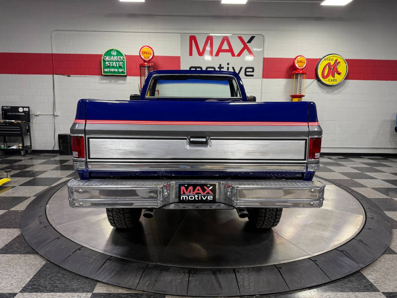 1987 Chevrolet R/V 20 Series 11