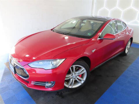 2013 Tesla Model S Performance