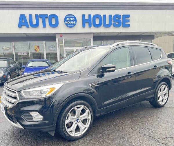 2017 Ford Escape Titanium's photo