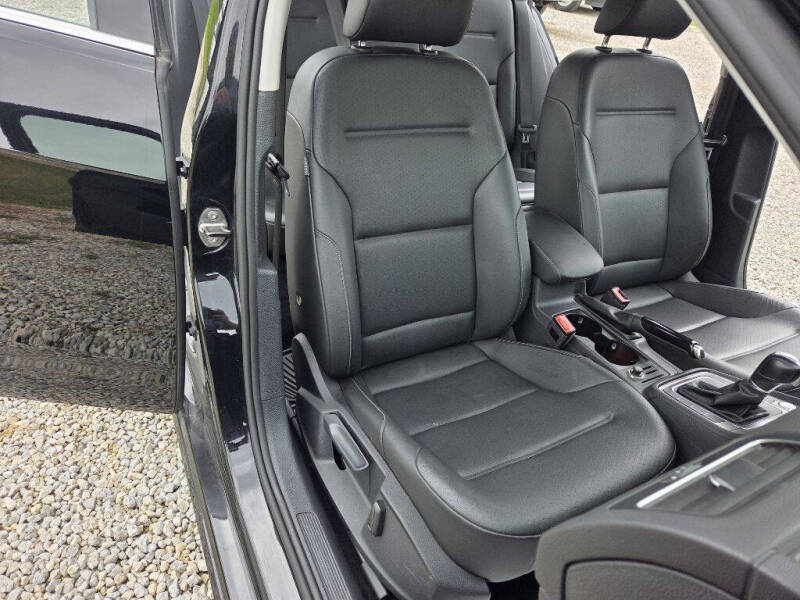 2016 Volkswagen Golf SportWagen