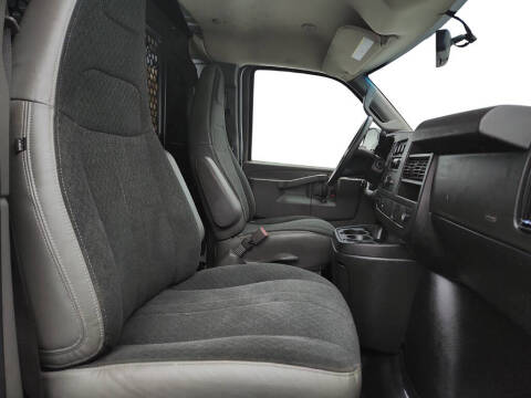 2020 GMC Savana 2500