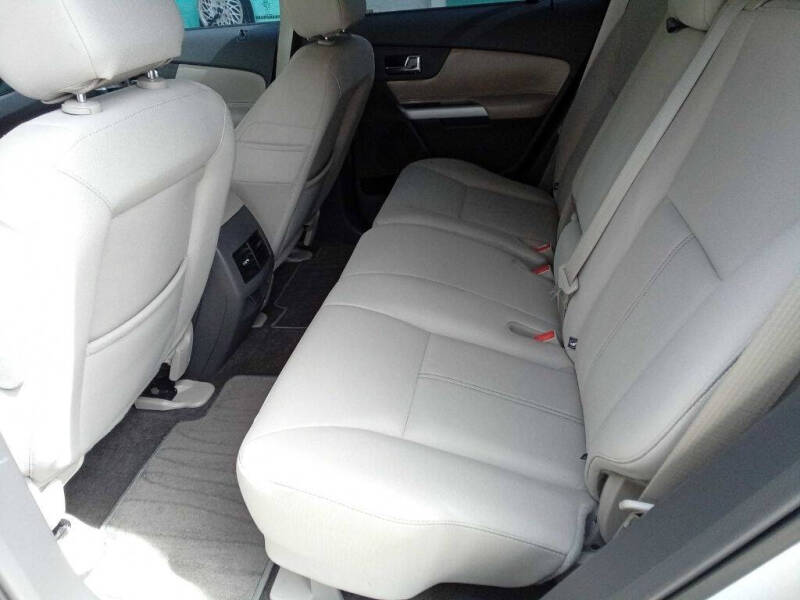 2014 Ford Edge SE
