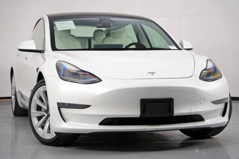 2021 Tesla Model 3 Standard Range Plus