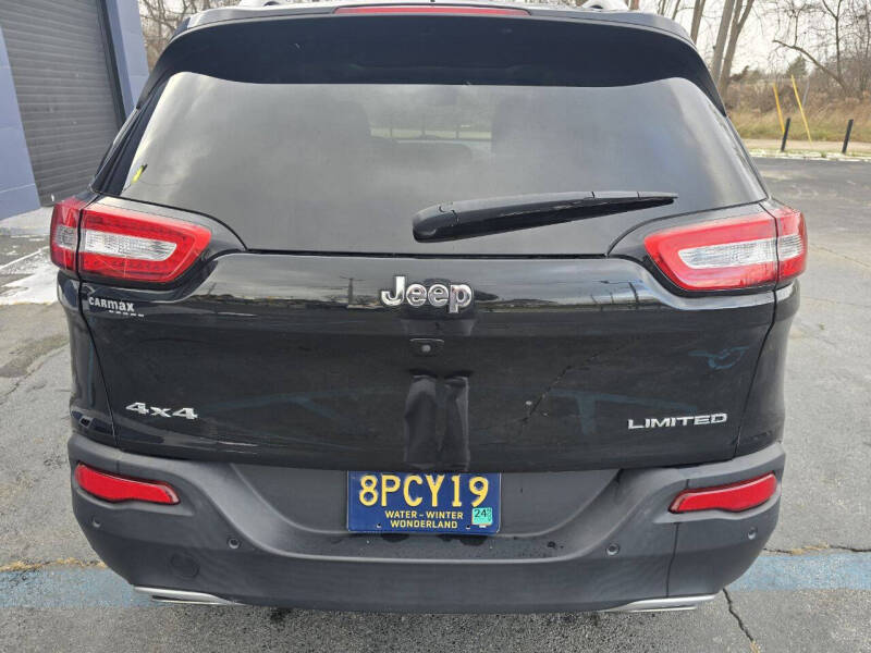 2016 Jeep Cherokee Limited photo 7