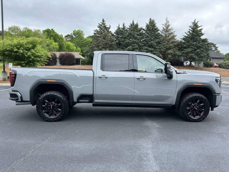 2025 GMC Sierra 2500HD