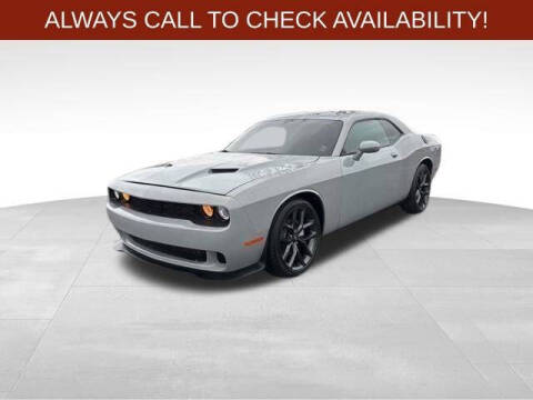2022 Dodge Challenger SXT